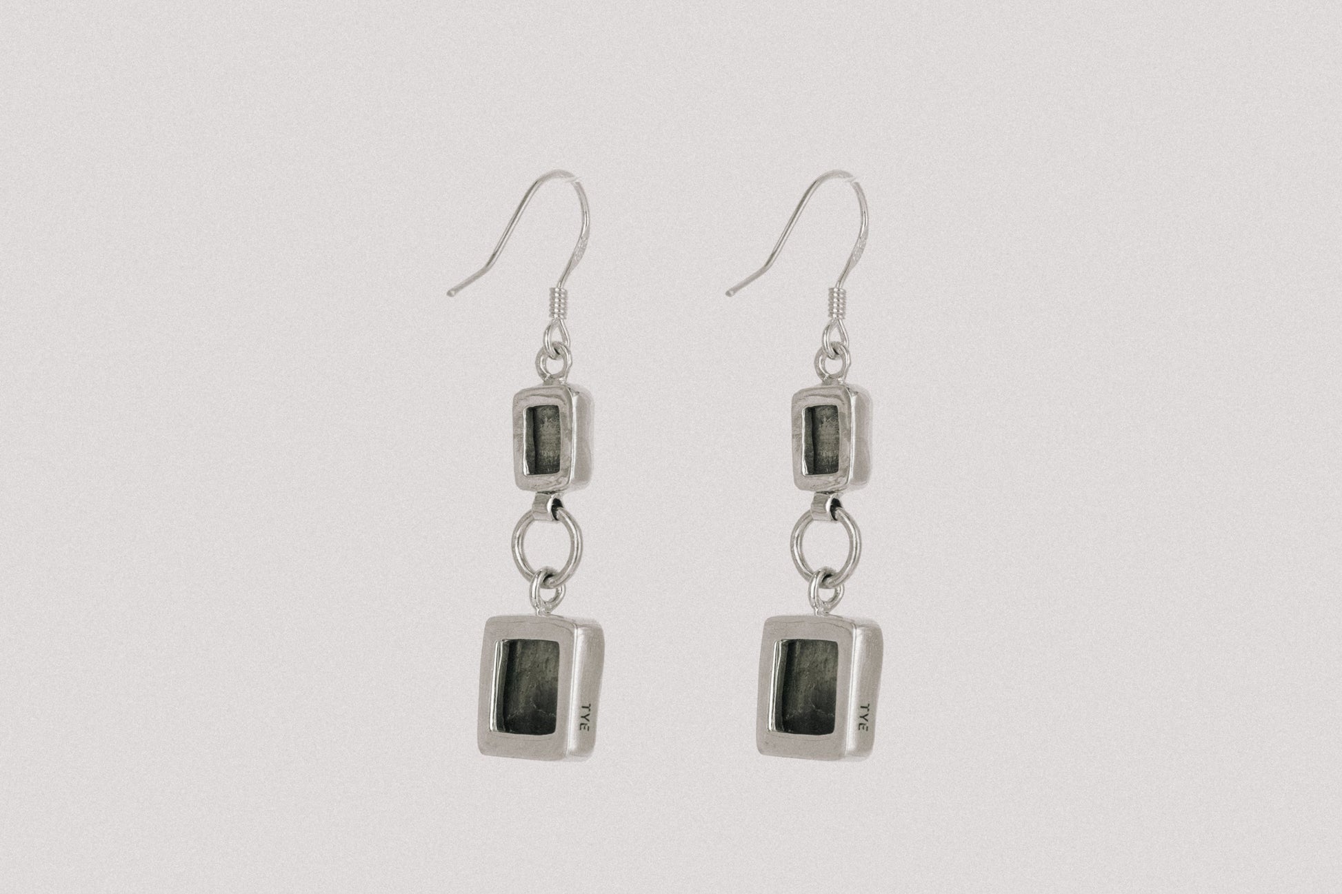 EARRINGS DOUBLE CARRÉ