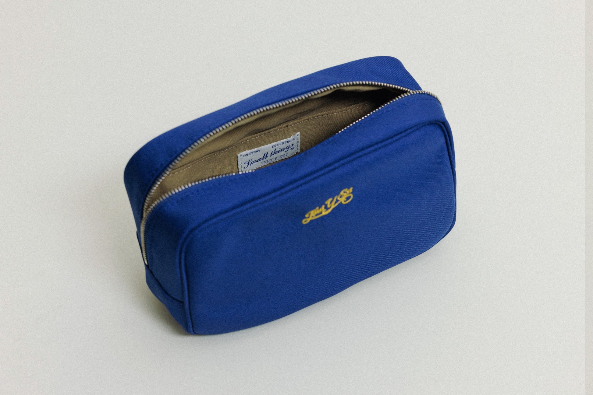POCHETTE PAVÉ BLUE
