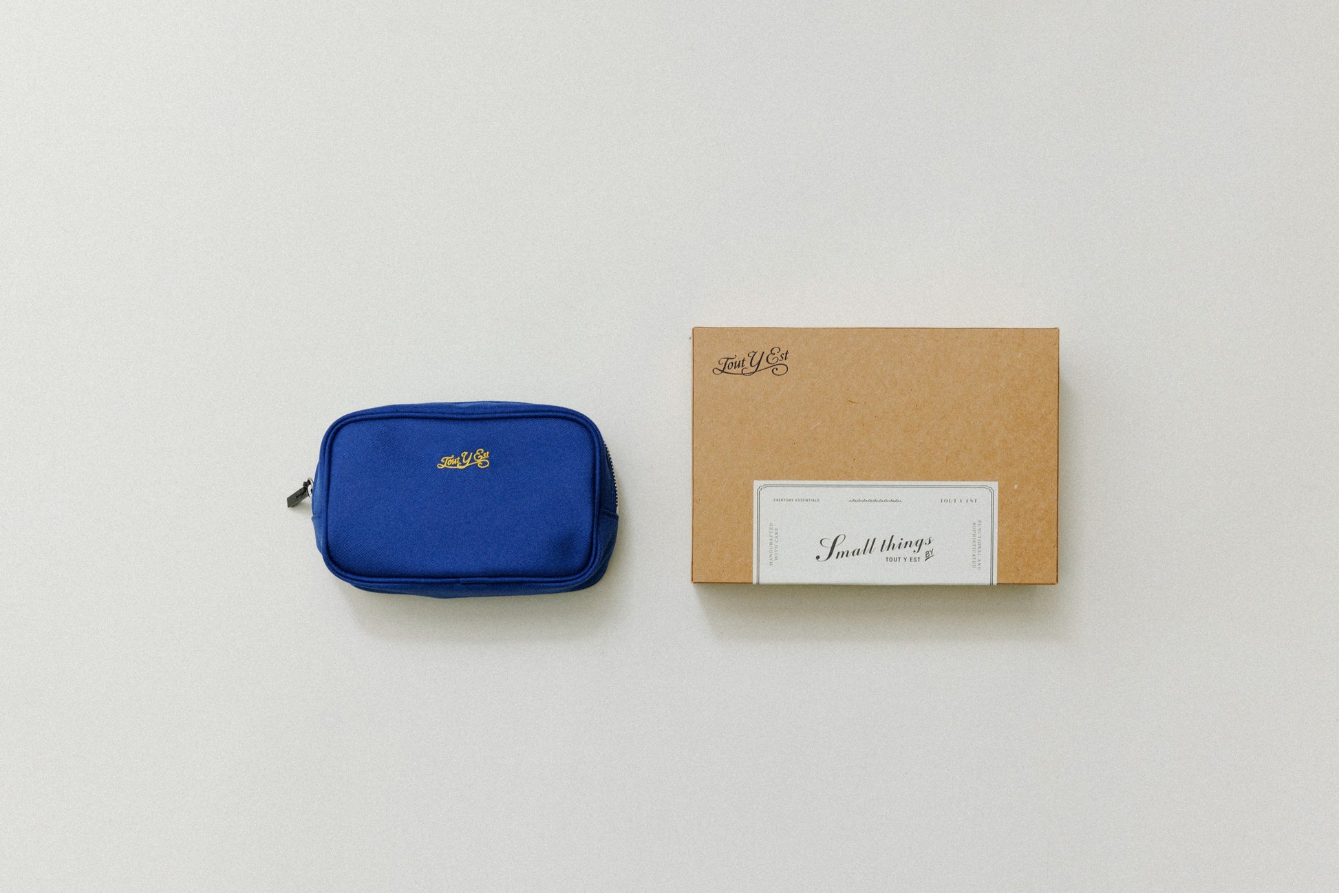 POCHETTE PAVÉ BLUE