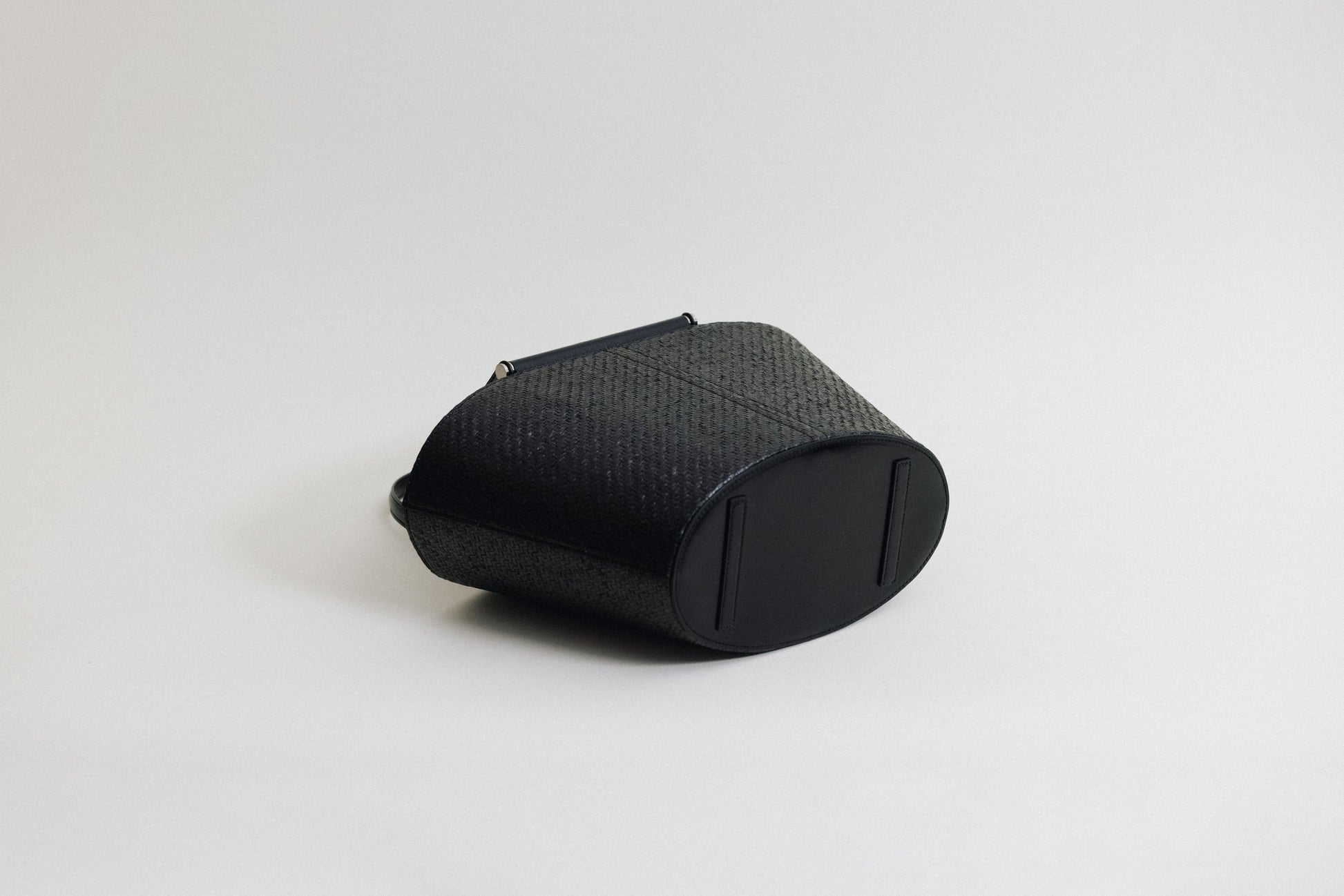 SAC ÉTIRÉ RATTAN SMALL BLACK