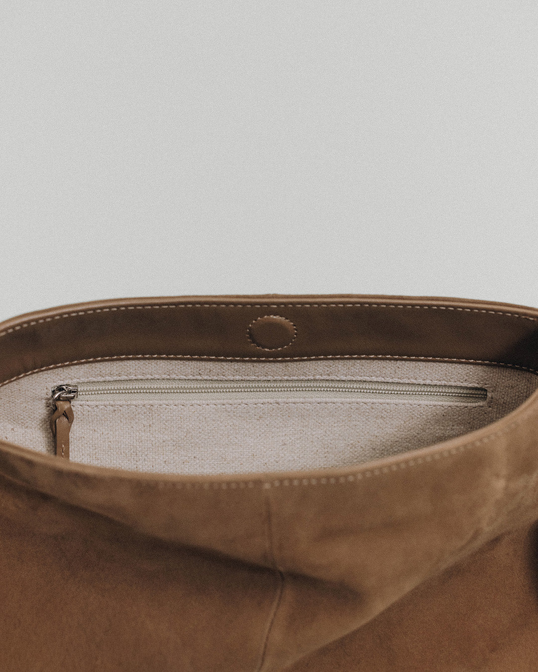 SAC NACELLE MINI SUEDE CAMEL – TOUT Y EST EN