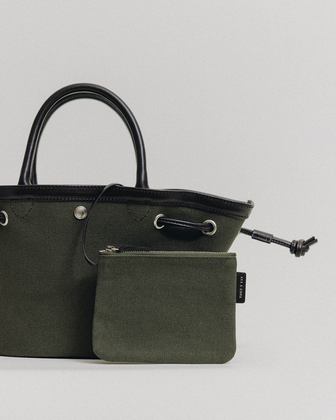 SAC COQUILLE MINI KHAKI – TOUT Y EST EN