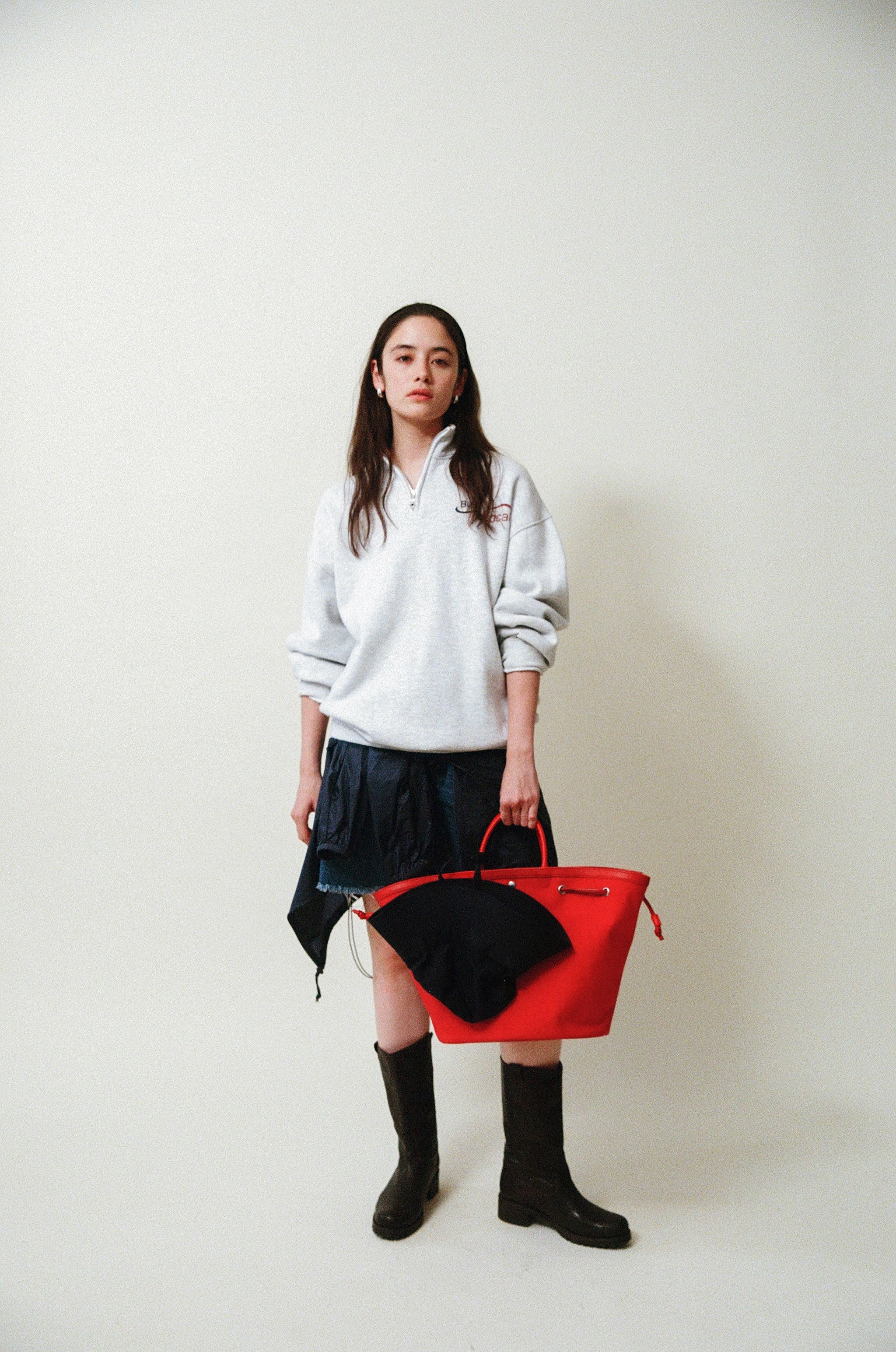 SAC COQUILLE RED – TOUT Y EST EN