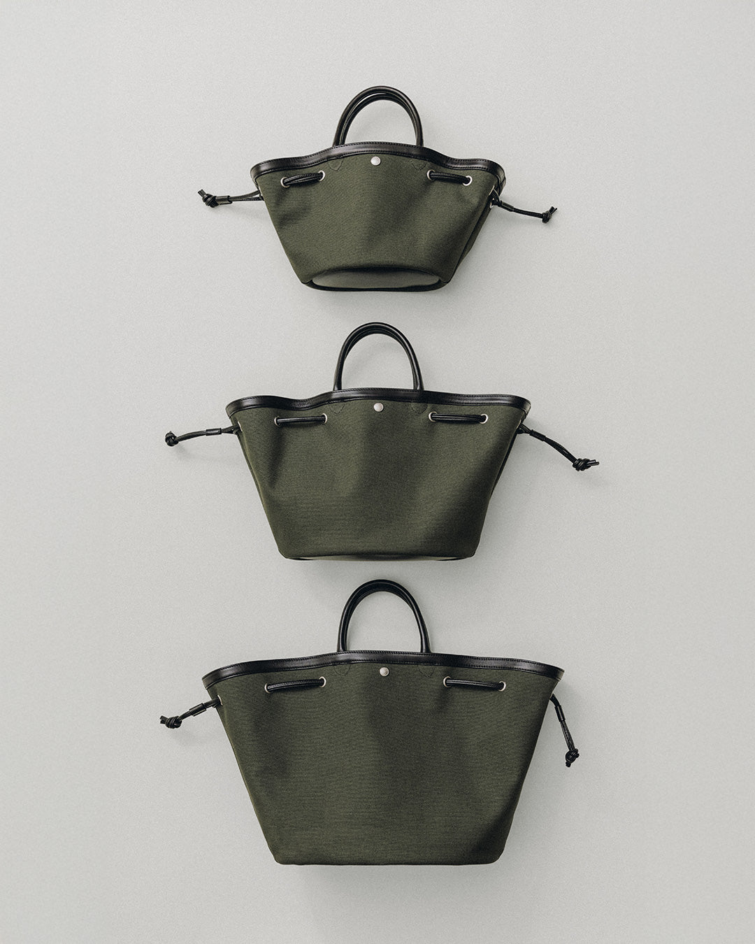 SAC COQUILLE MINI KHAKI – TOUT Y EST EN