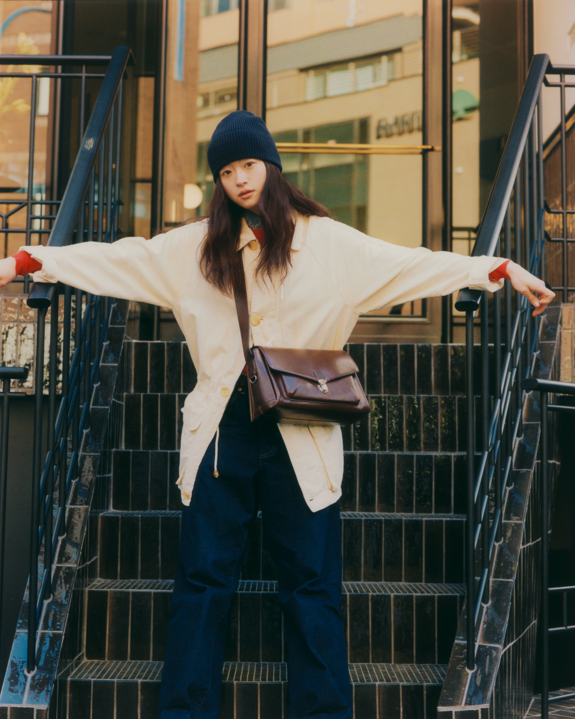 SAC VOLET BROWN – TOUT Y EST EN
