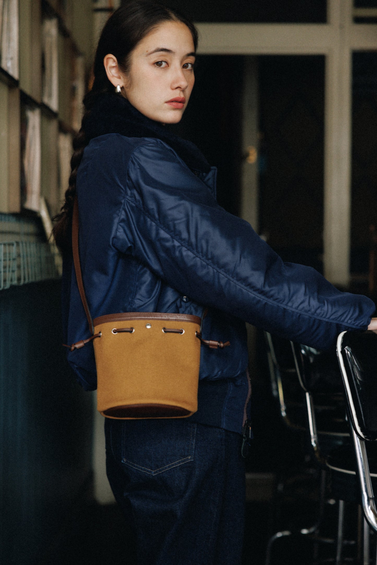 SAC COQUILLE BUCKET MINI TAN