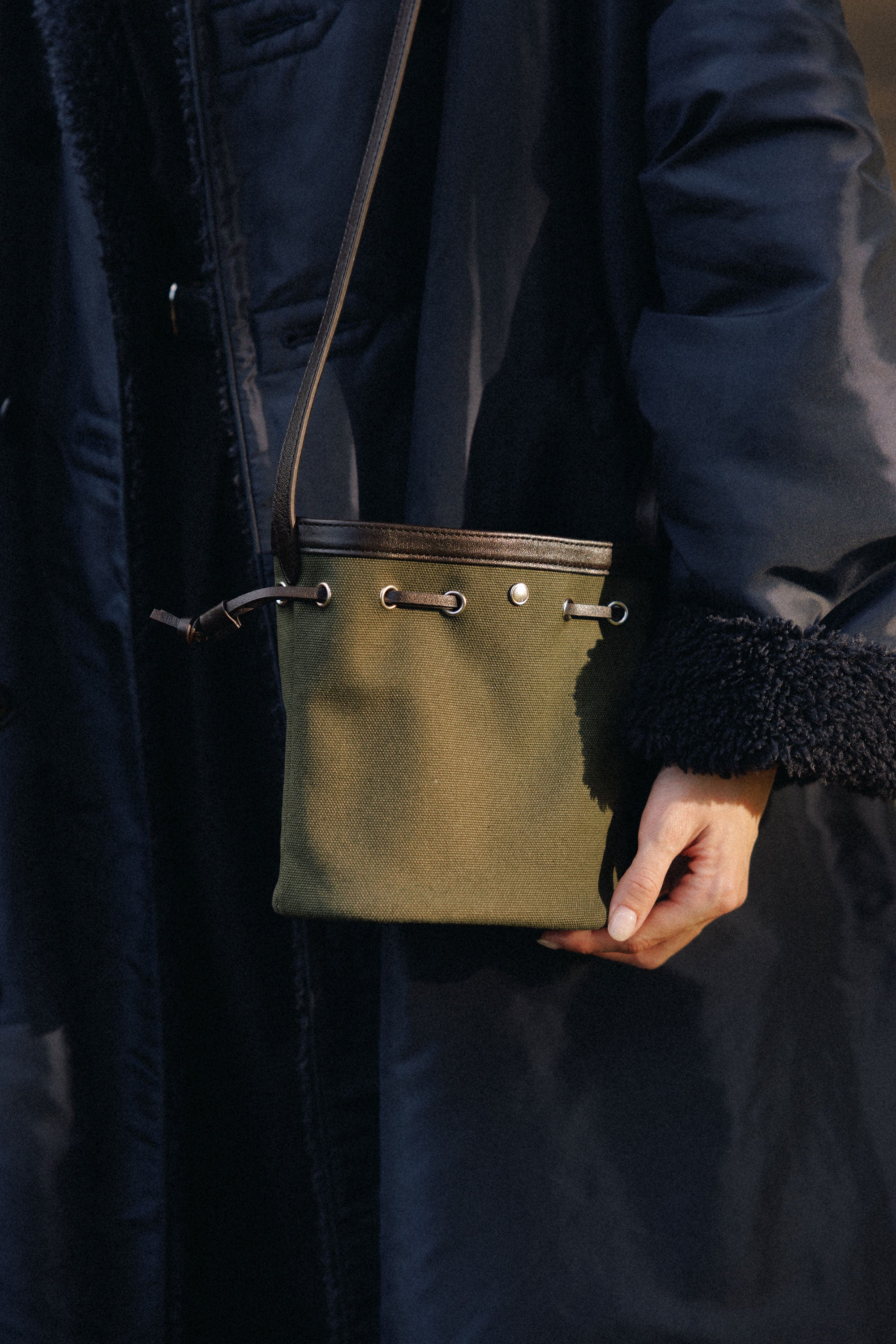 BAGS – TOUT Y EST EN