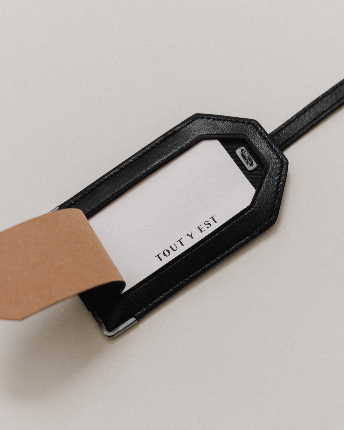 VOYAGE ÉTIQUETTE BLACK