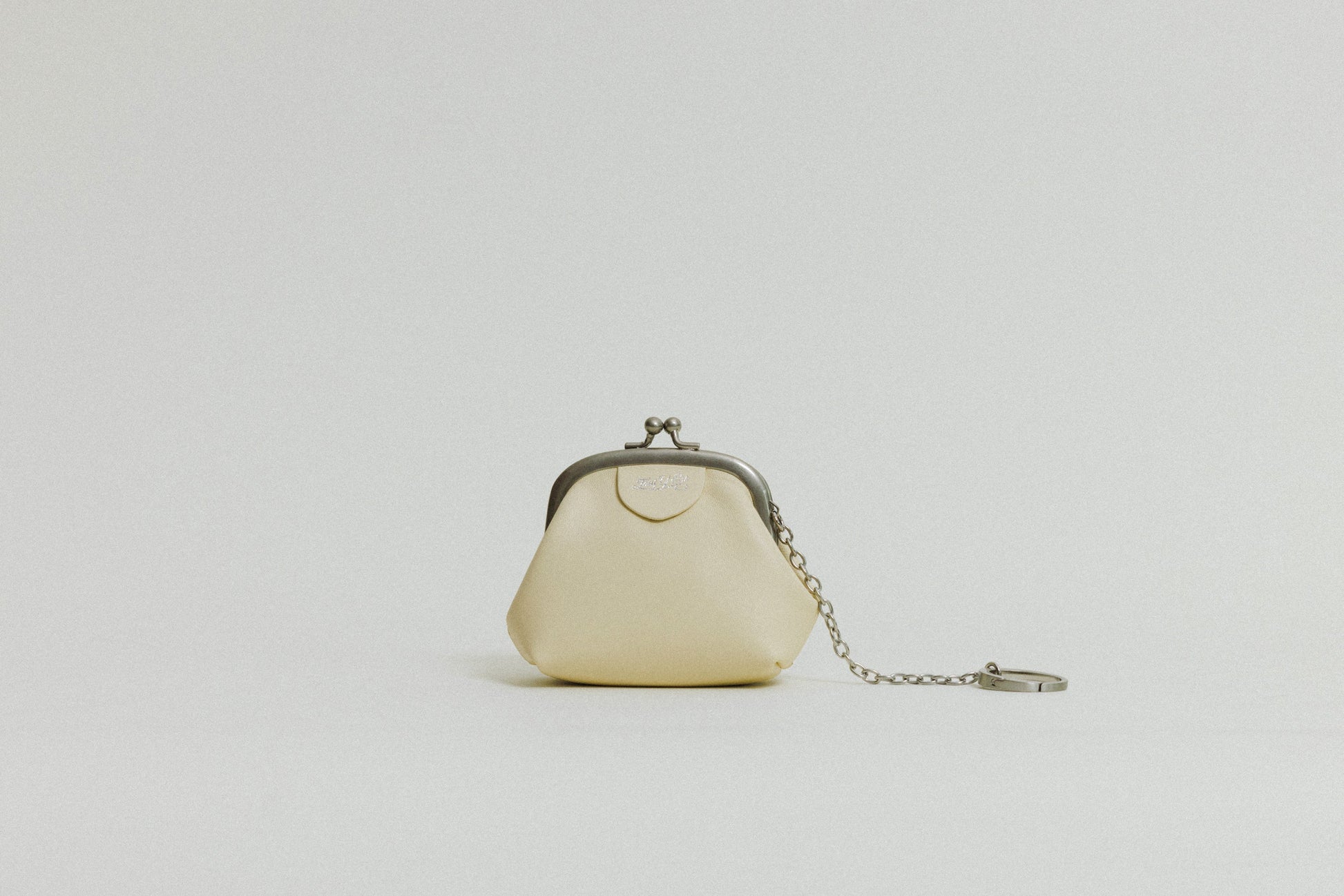 PORTE MONNAIE CLIQUET IVORY
