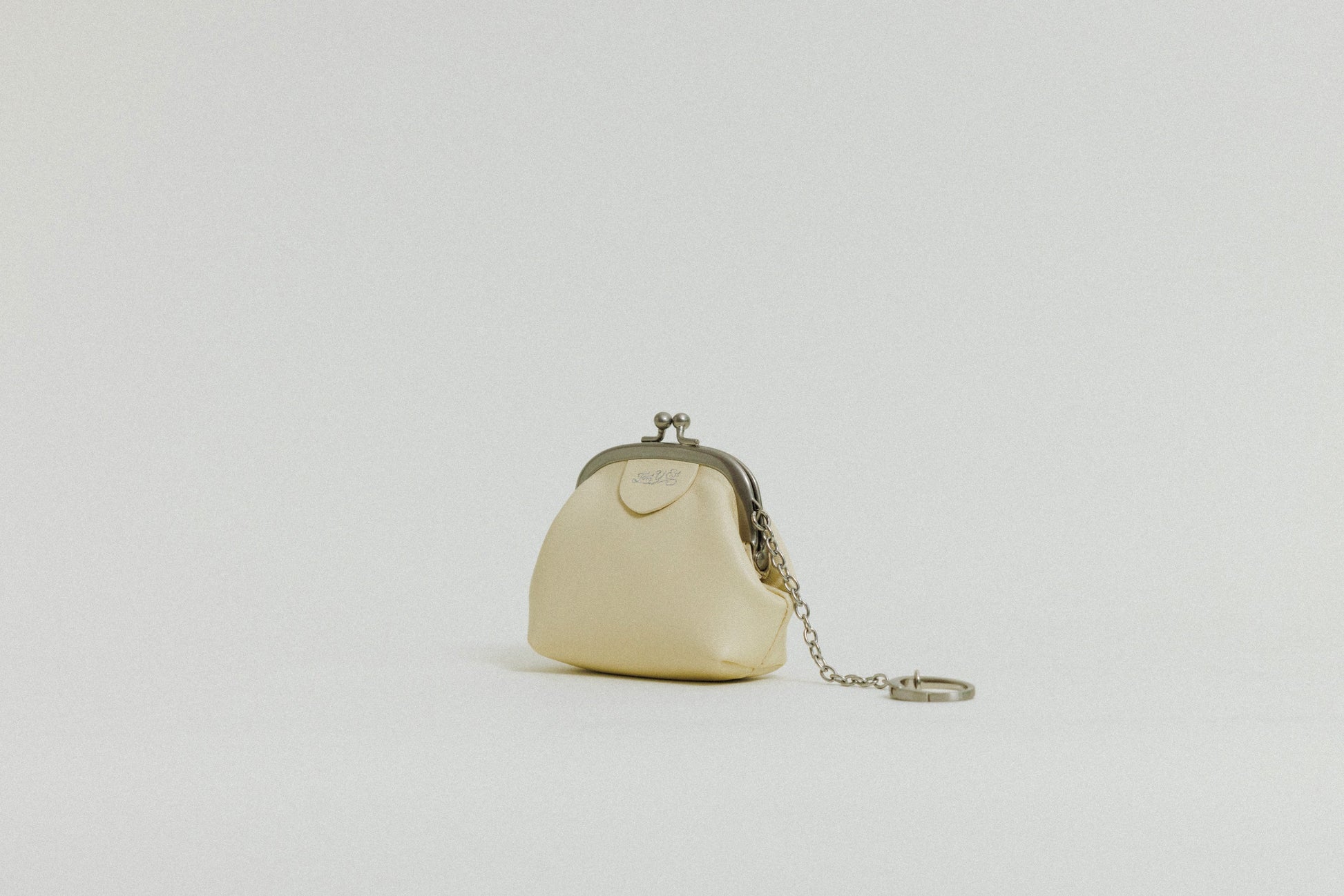 PORTE MONNAIE CLIQUET IVORY