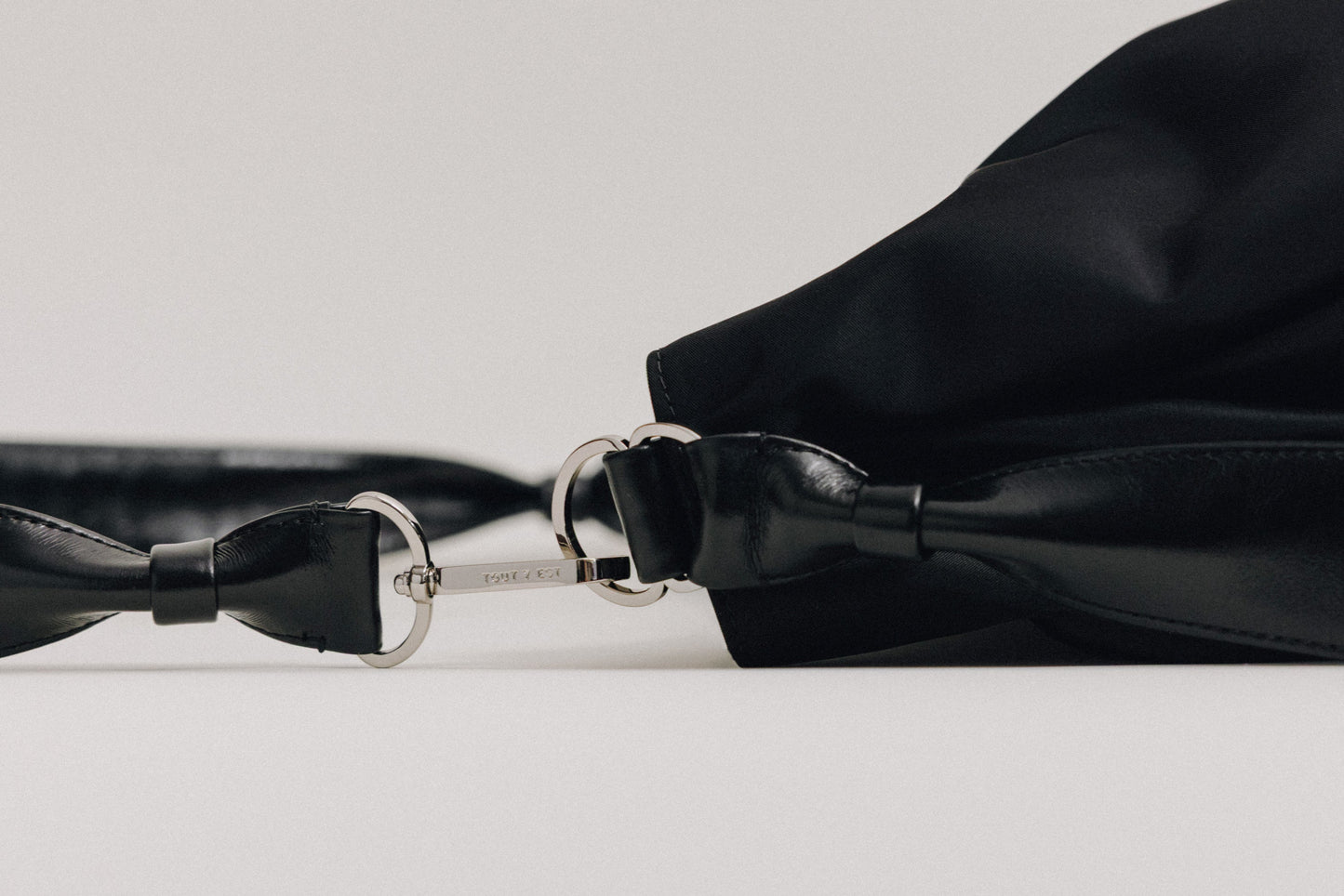 SAC NACELLE TOILE BLACK