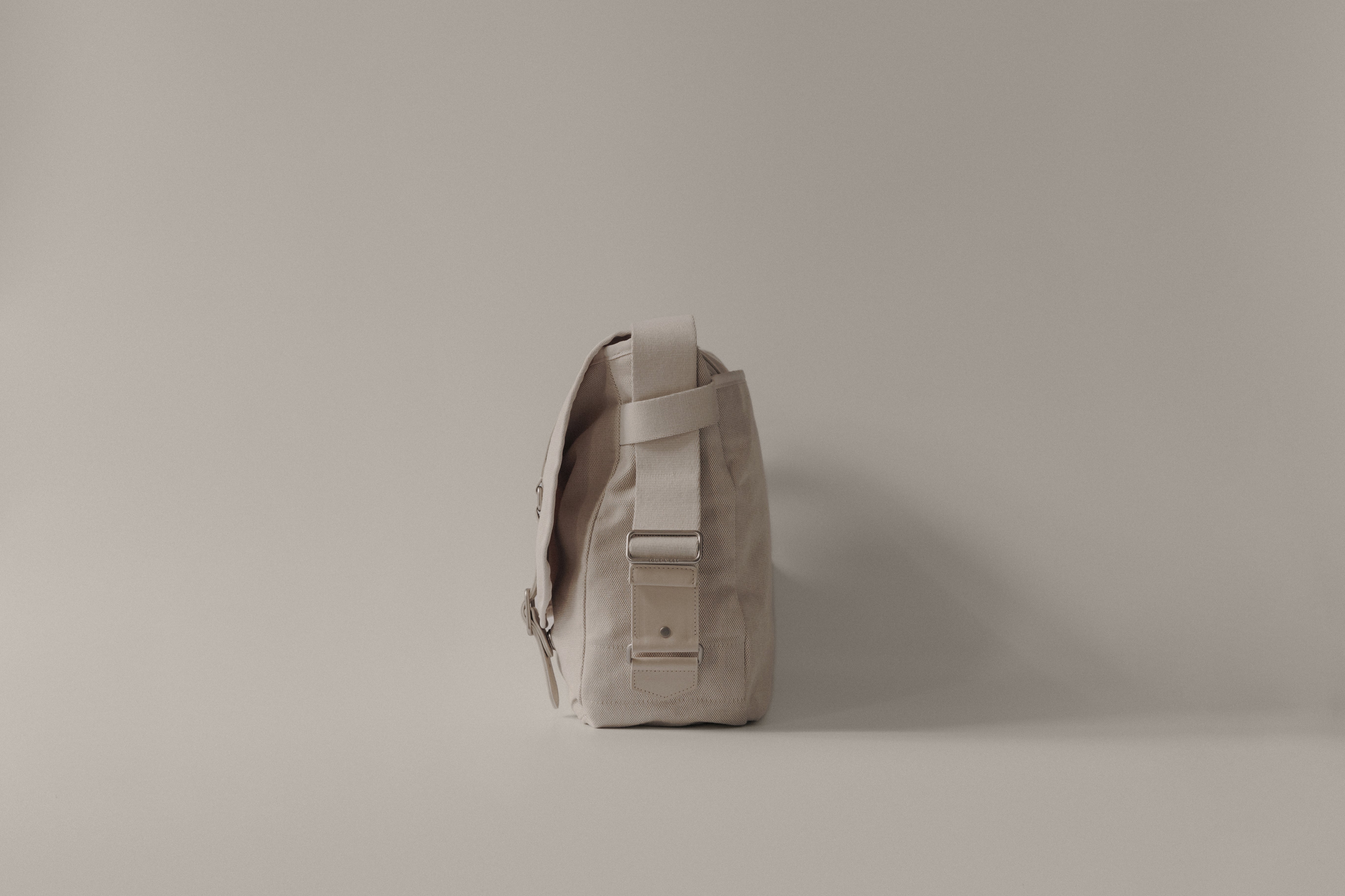 SAC BOUT IVORY – TOUT Y EST EN