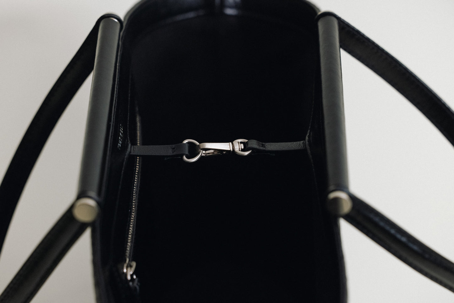 SAC ÉTIRÉ RATTAN SMALL BLACK