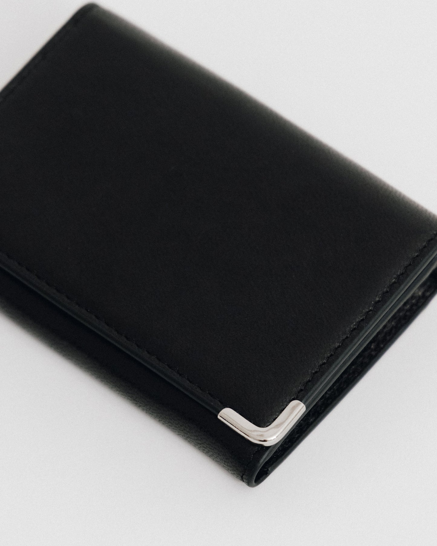 PORTEFEUILLE ANGLES BLACK