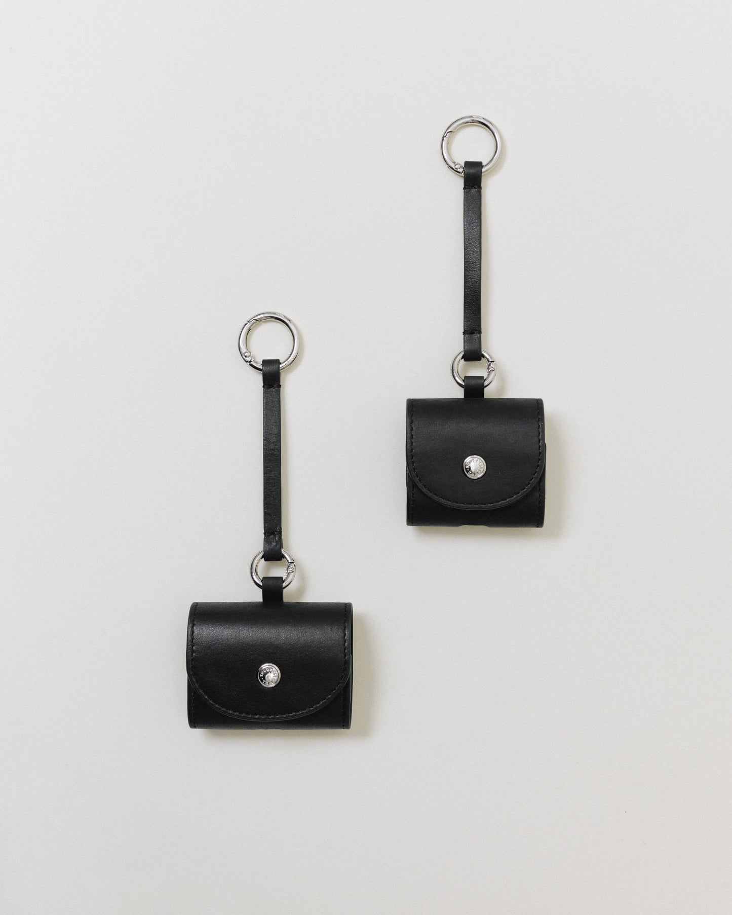 POCHE AIRPODS BLACK