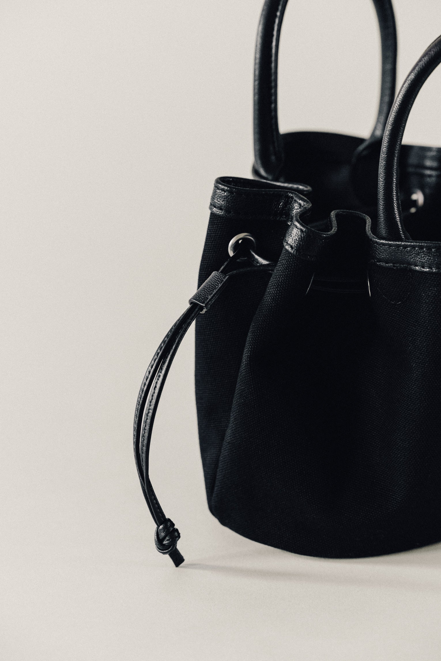 SAC COQUILLE MINI BLACK