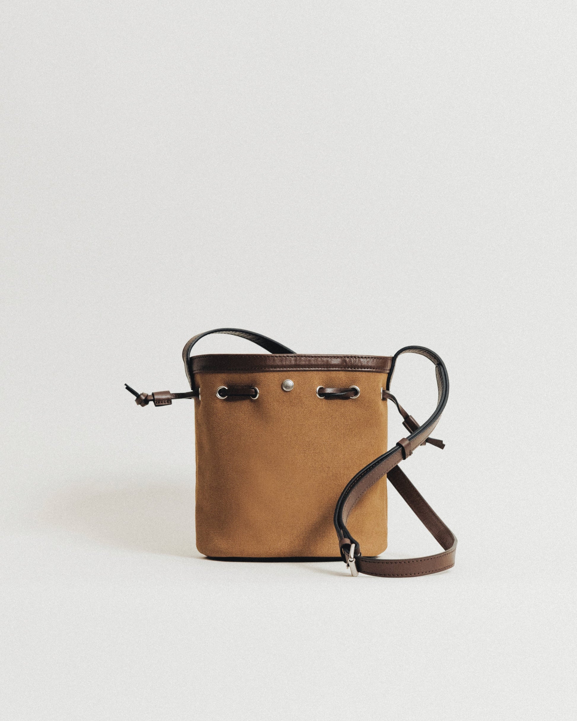 SAC COQUILLE BUCKET MINI TAN