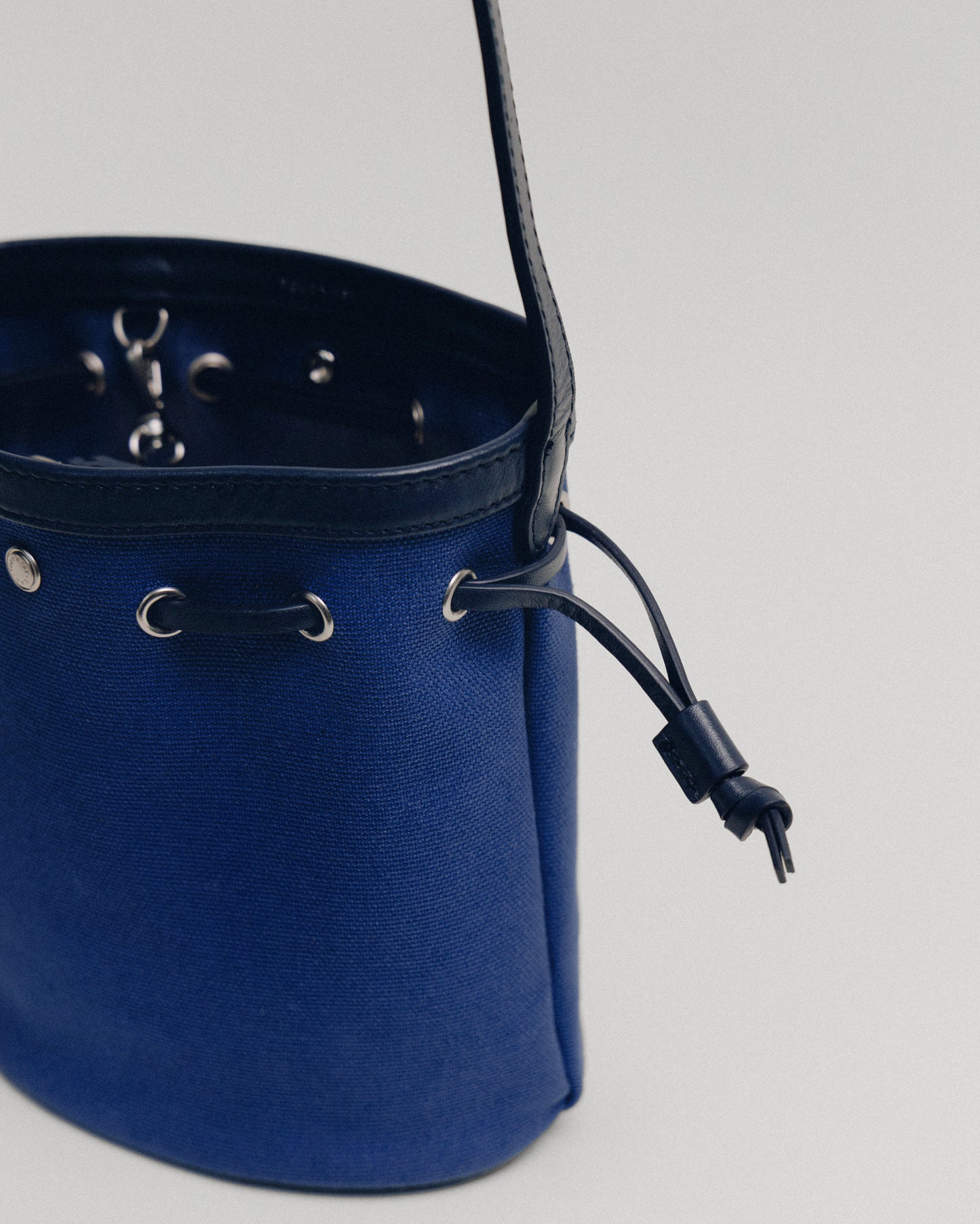 SAC COQUILLE BUCKET MINI BLUE