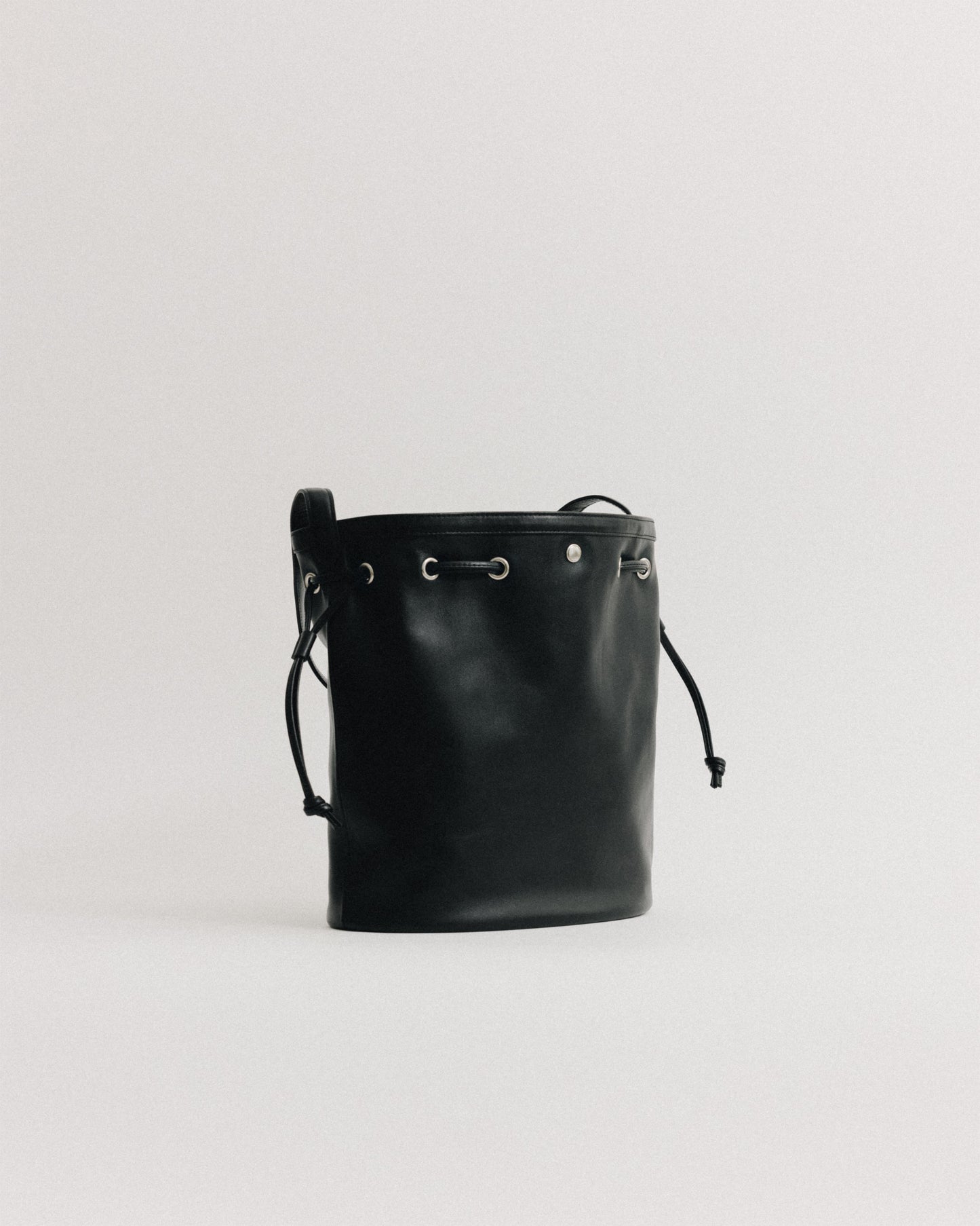 SAC COQUILLE BUCKET SOFT BLACK