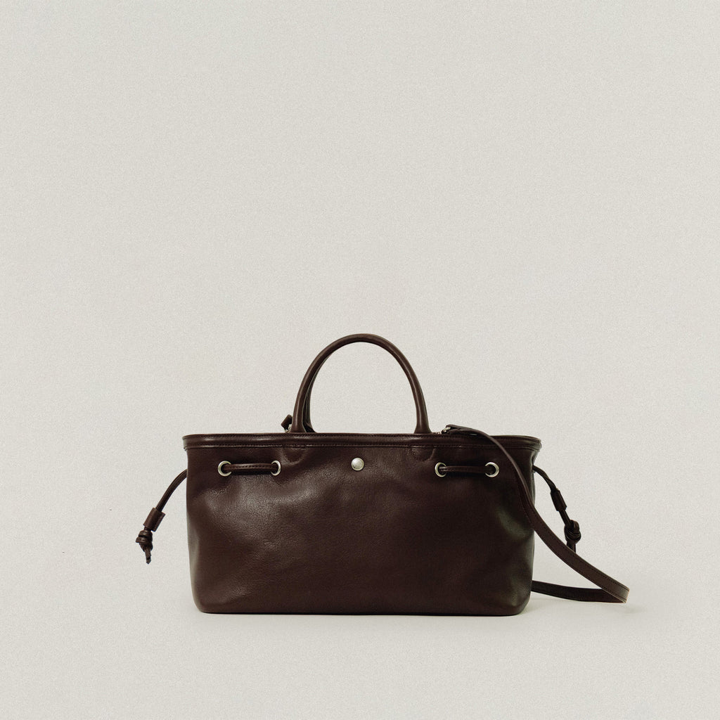 SAC COQUILLE BASSE SMALL SOFT BROWN