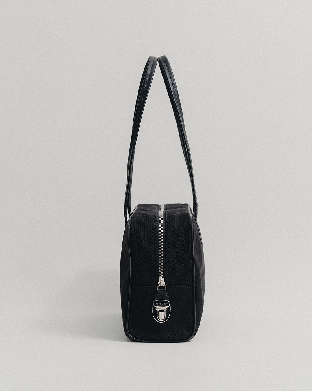 TOUT Y EST トゥティエ SAC LOQUET SAC LOQUET MINI BLACK – TOUT Y EST EN