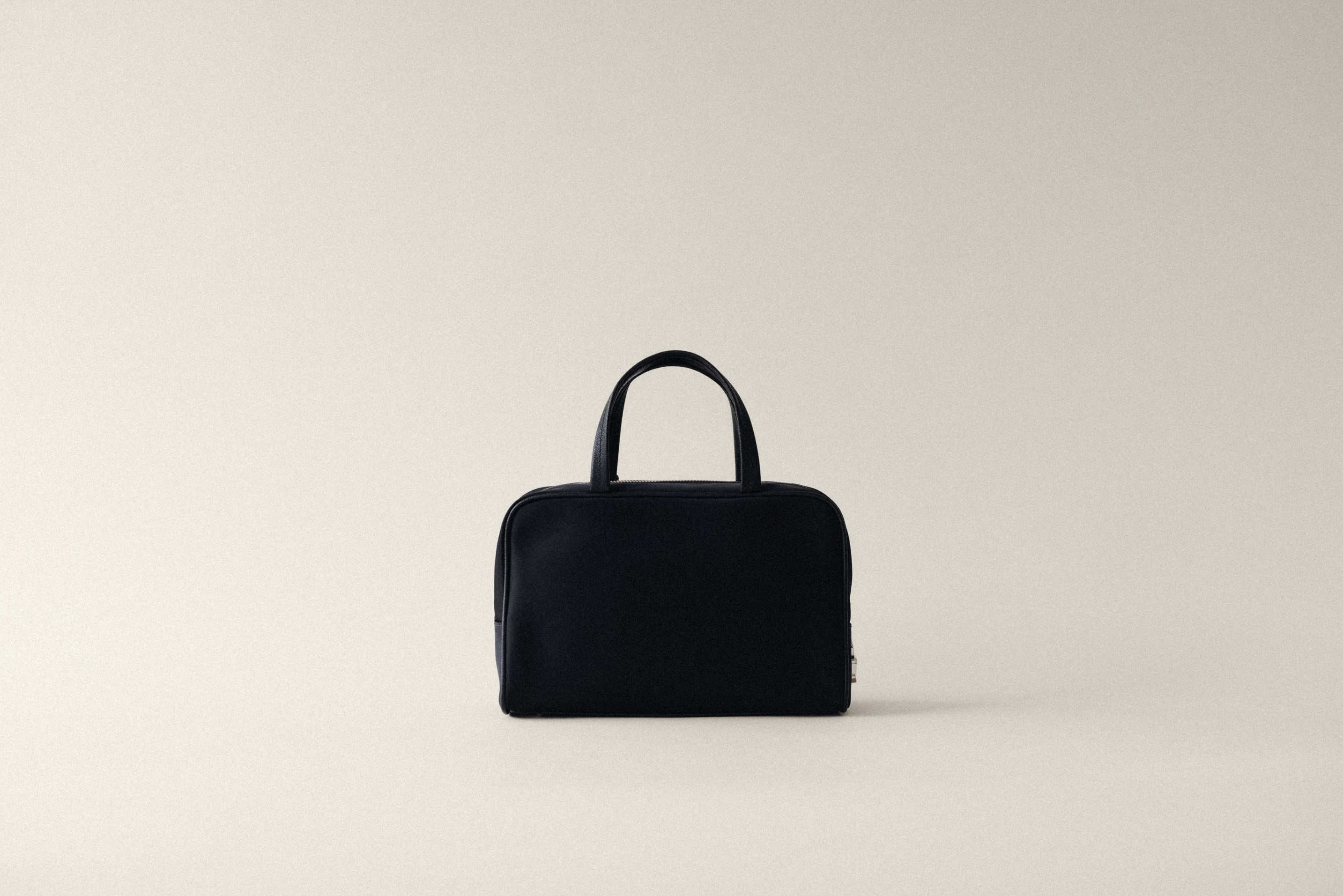 SAC LOQUET TOILE SMALL BLACK – TOUT Y EST EN