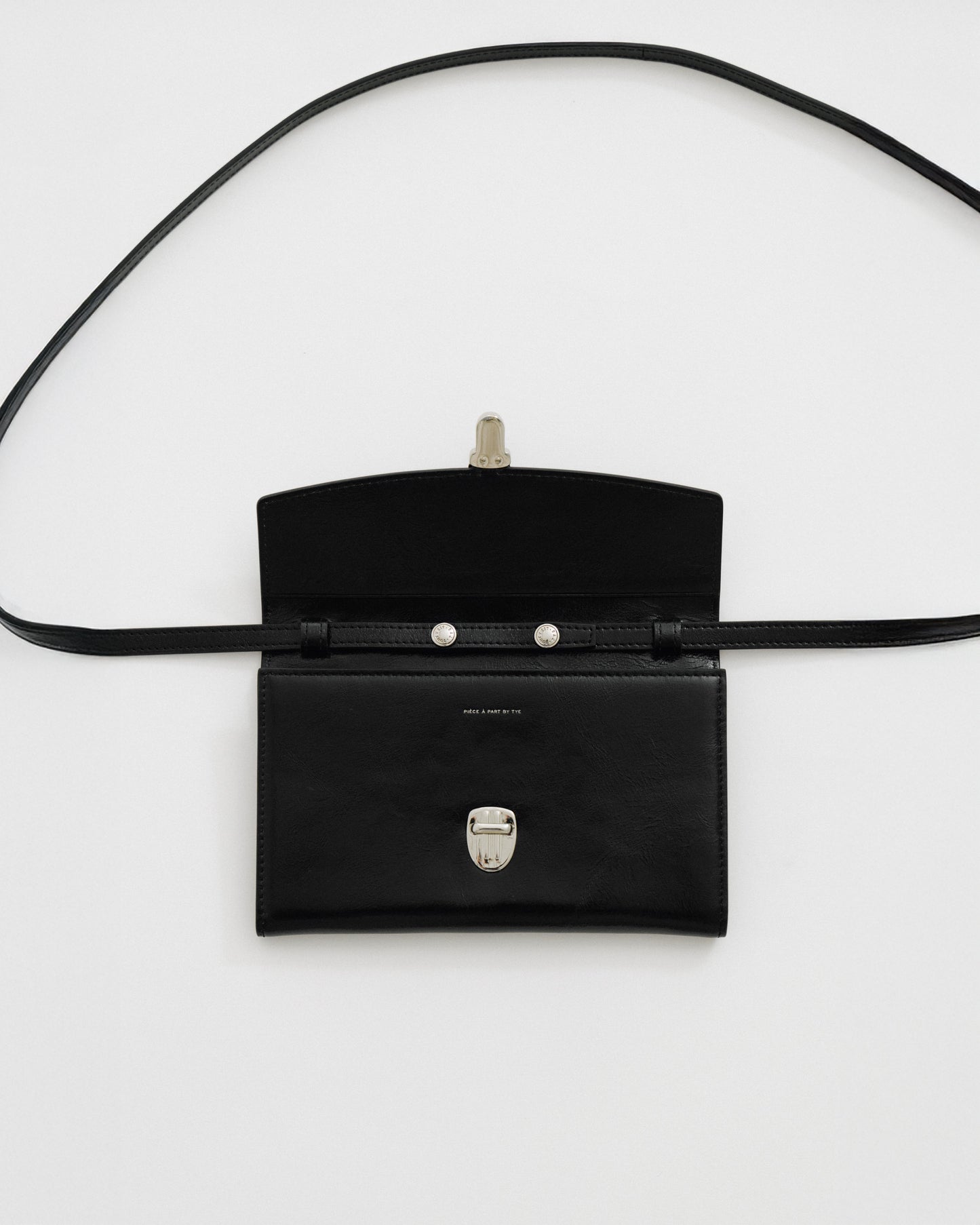 PORTE CARTES LOQUET ÉPAULE BLACK
