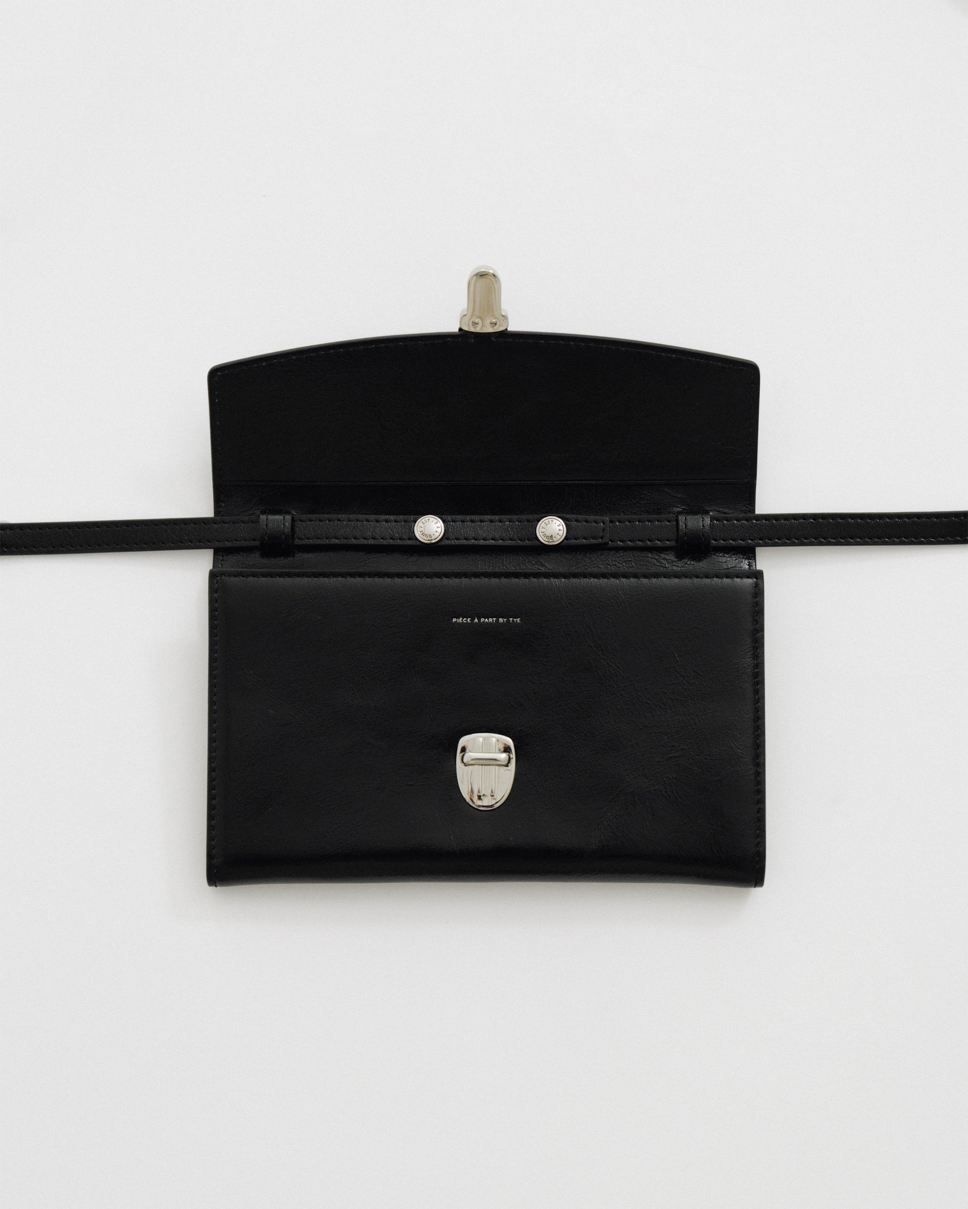 PORTE CARTES LOQUET ÉPAULE BLACK