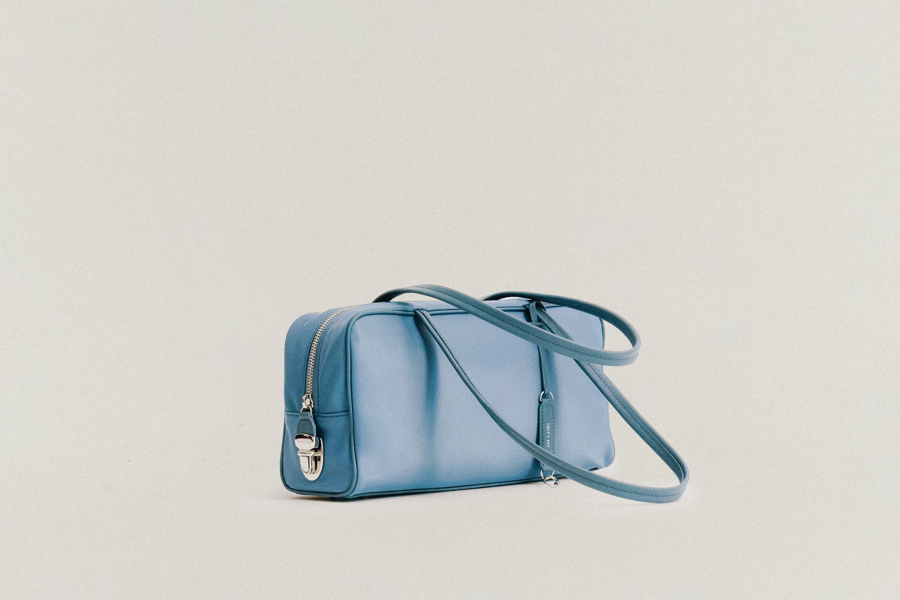 SAC LOQUET – TOUT Y EST EN