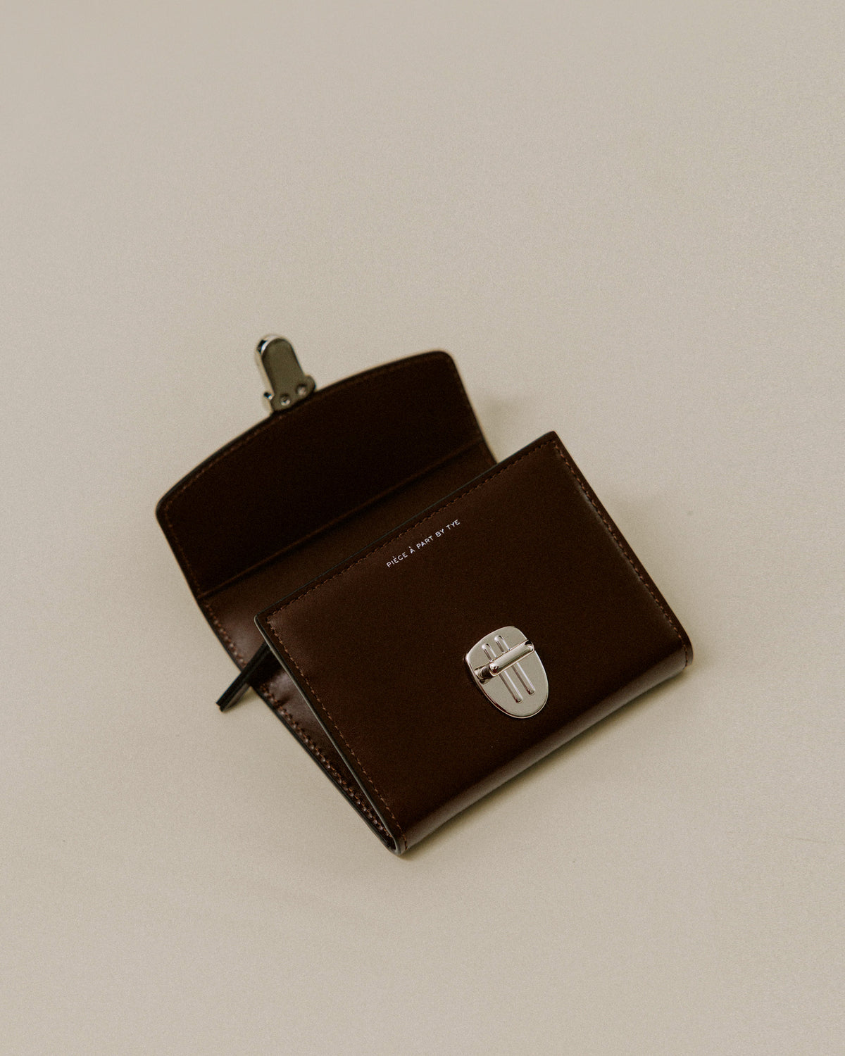 PORTE CARTES LOQUET BROWN