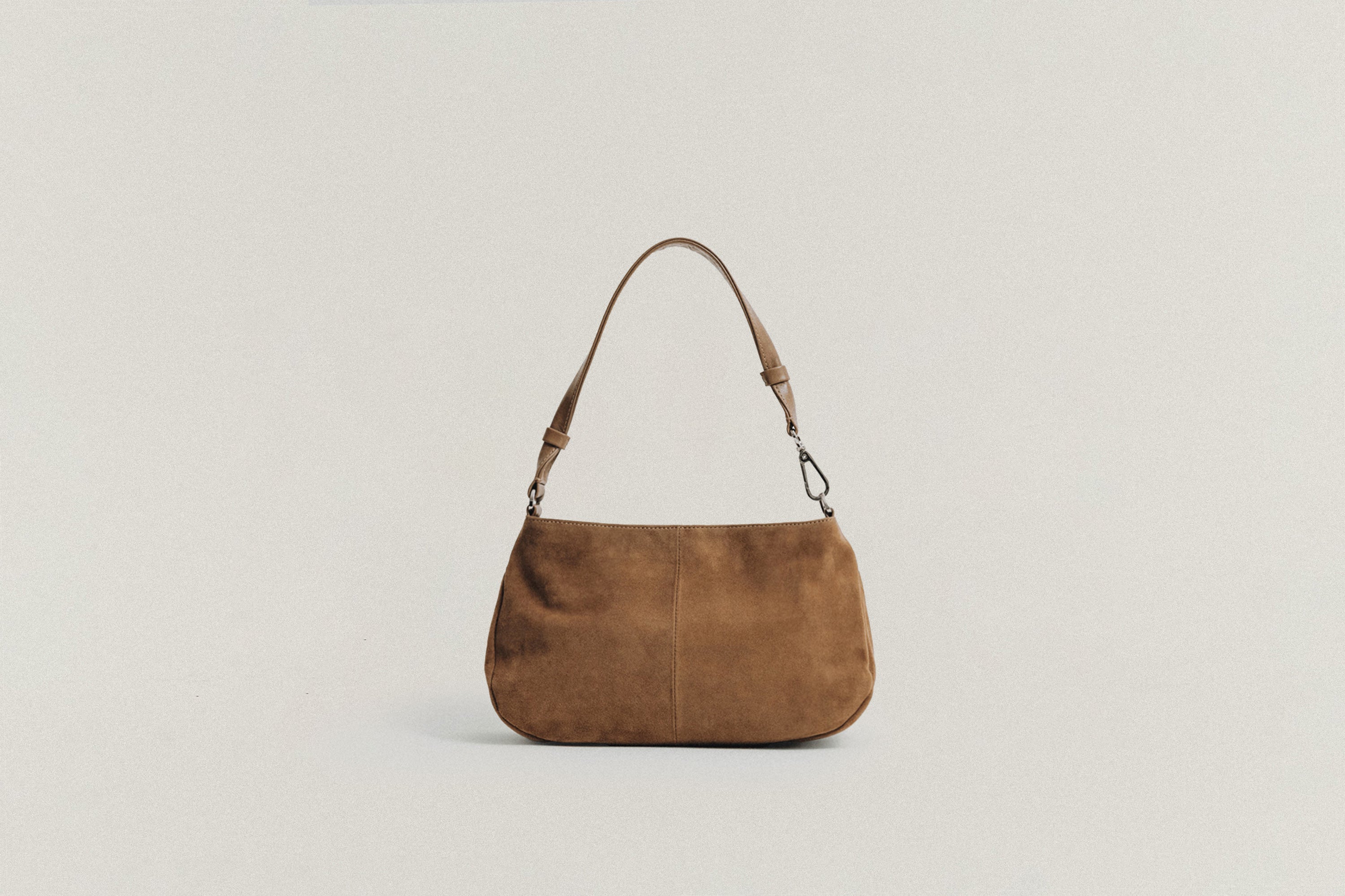BAGS – TOUT Y EST EN