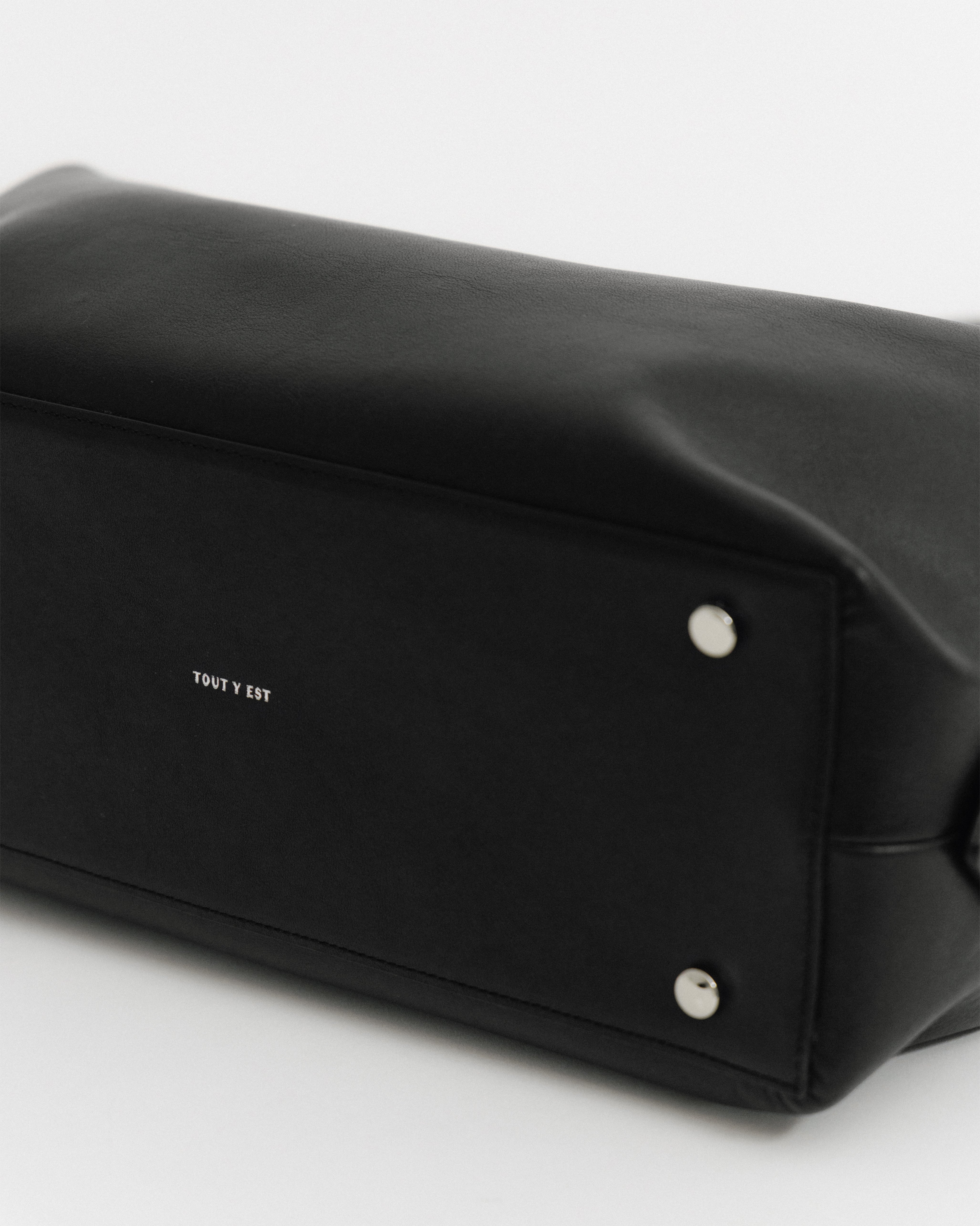 SAC PATTE SMALL BLACK – TOUT Y EST EN