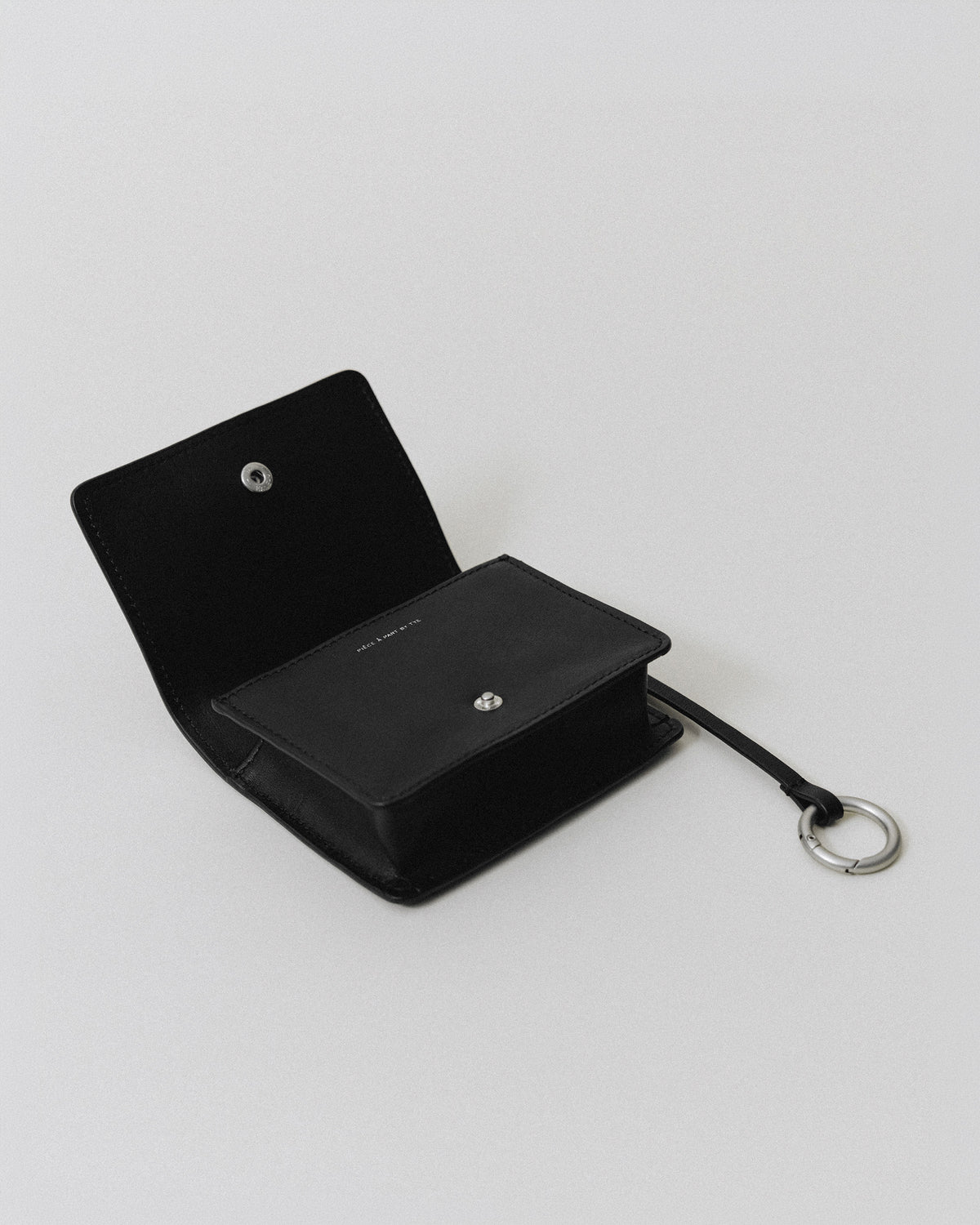 POCHETTE CLÉS CARRÉE BLACK
