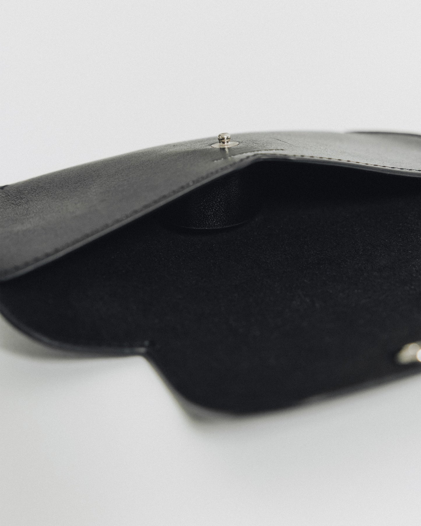 POCHE LUNETTES BLACK