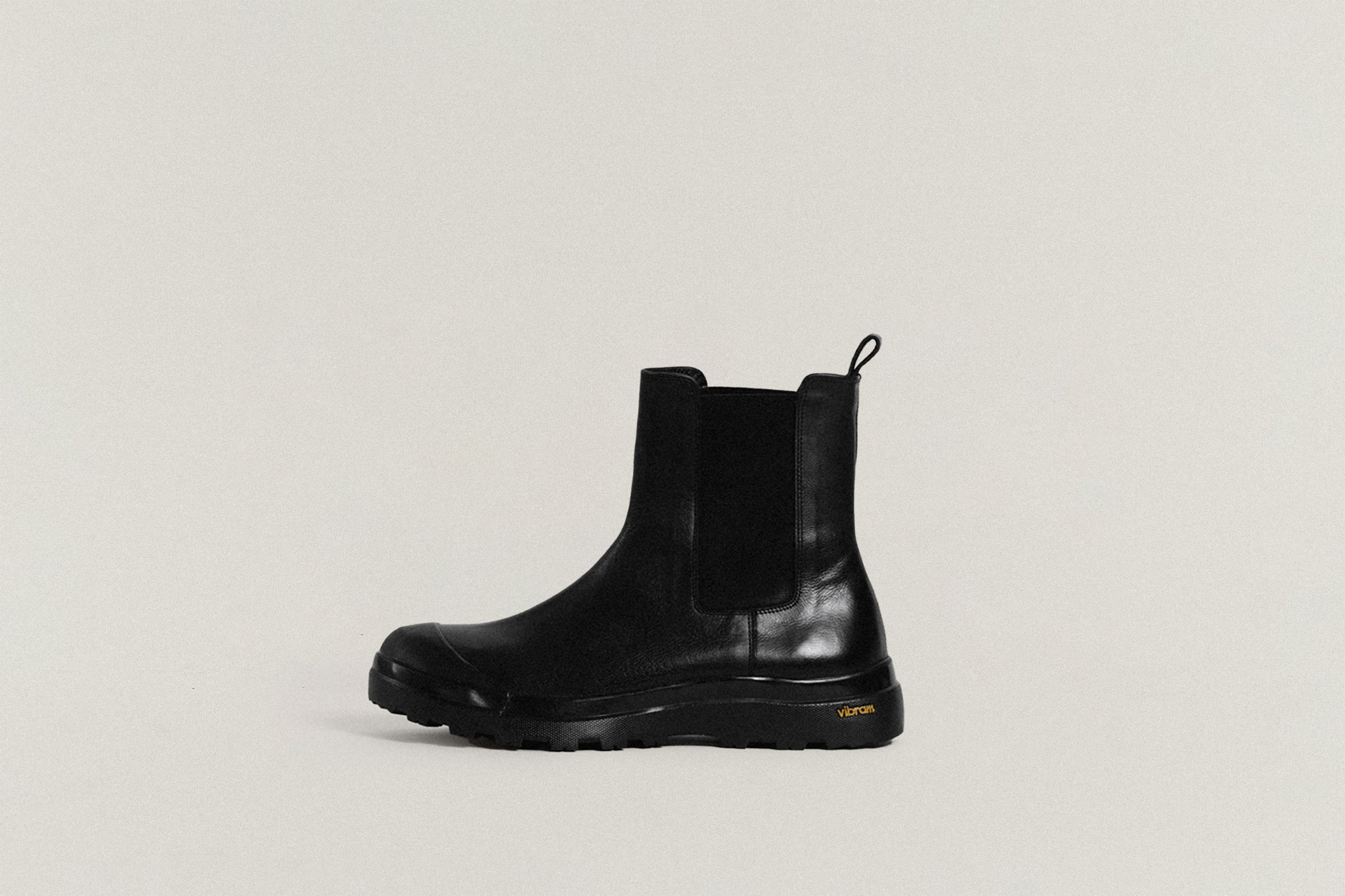 SHOES – TOUT Y EST EN