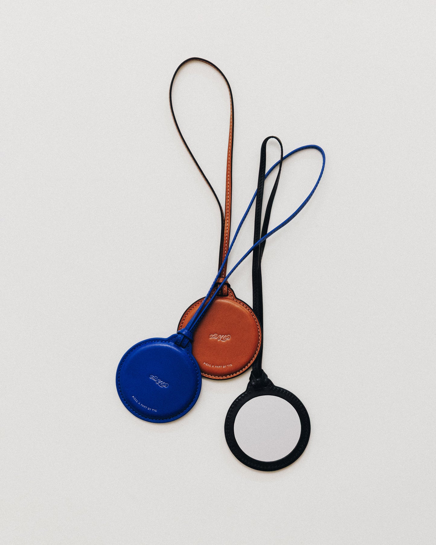 MIROIR PENDENTIF TAN