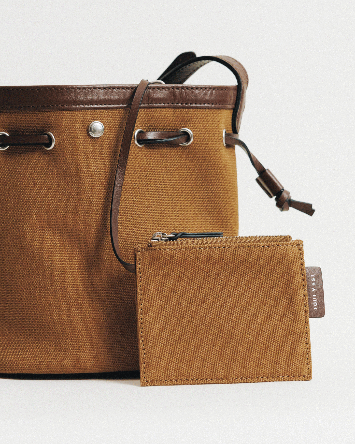 SAC COQUILLE BUCKET MINI TAN