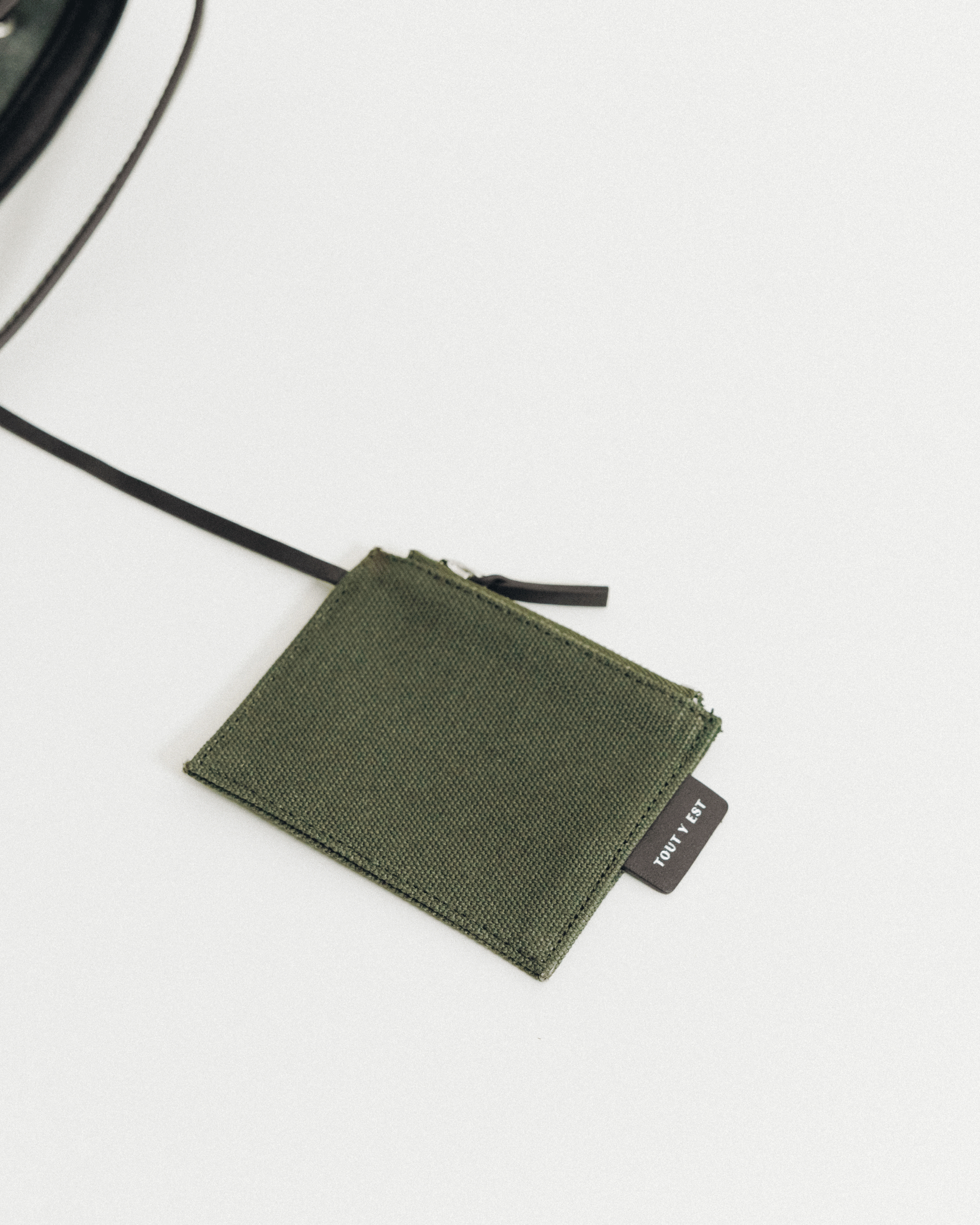 SAC COQUILLE BUCKET MINI KHAKI