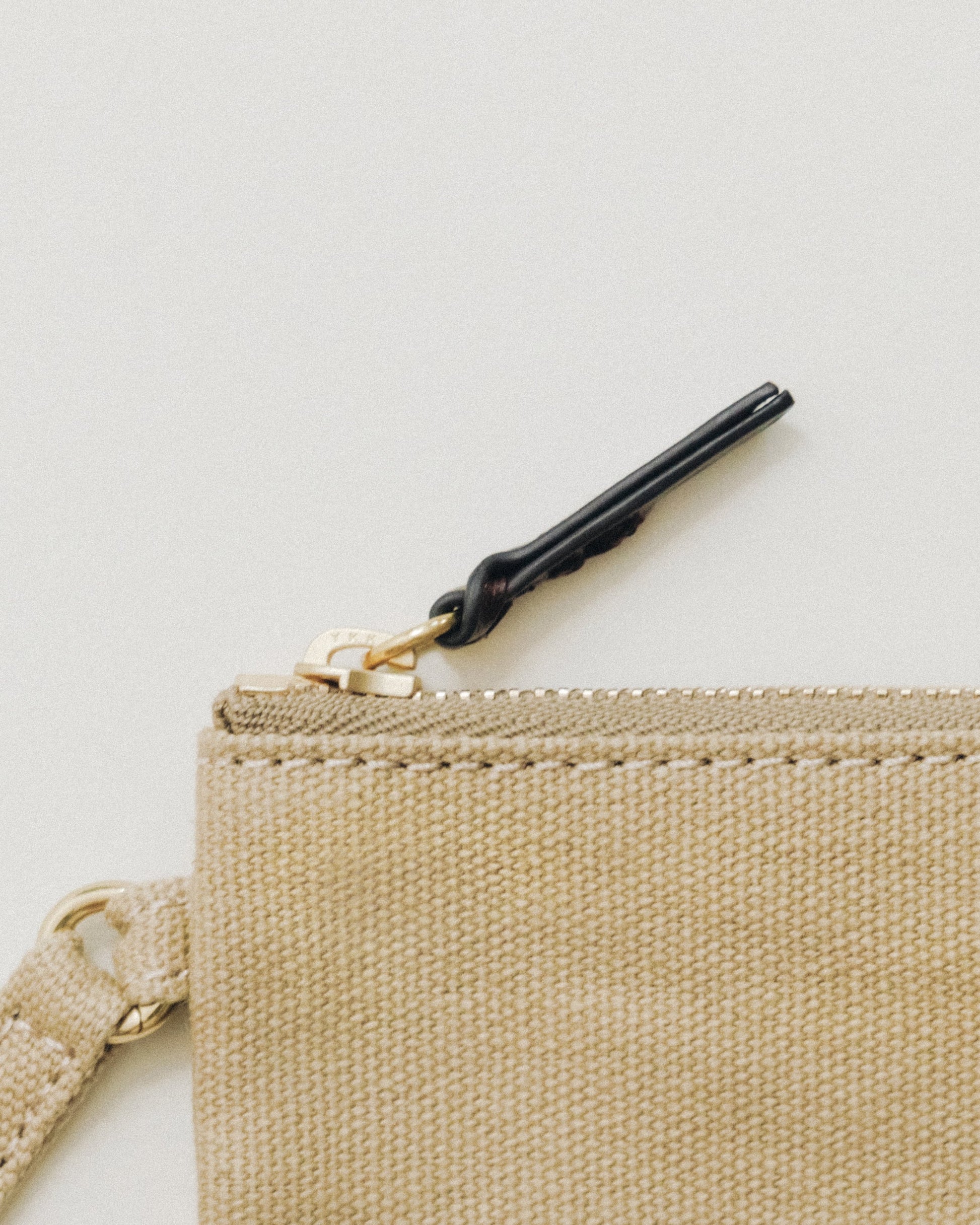 COMPAGNON POUCH BEIGE