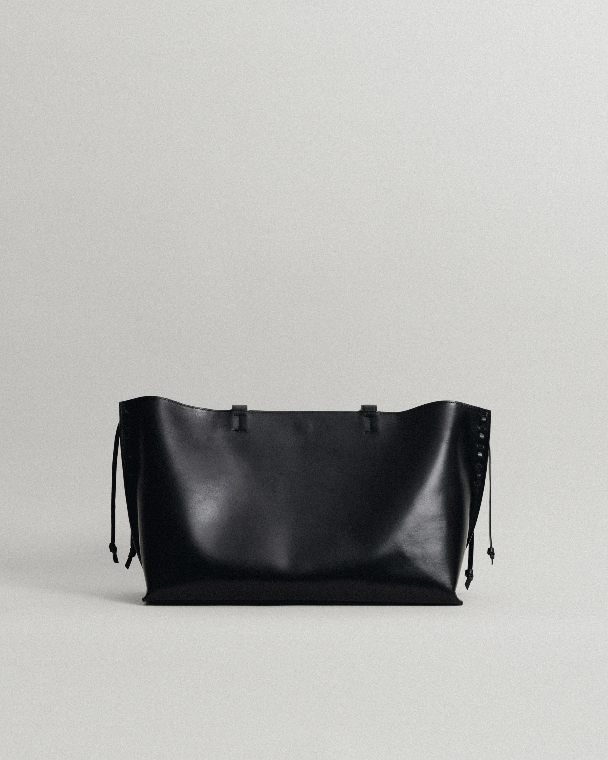 SAC TRESSÉ BLACK – TOUT Y EST EN