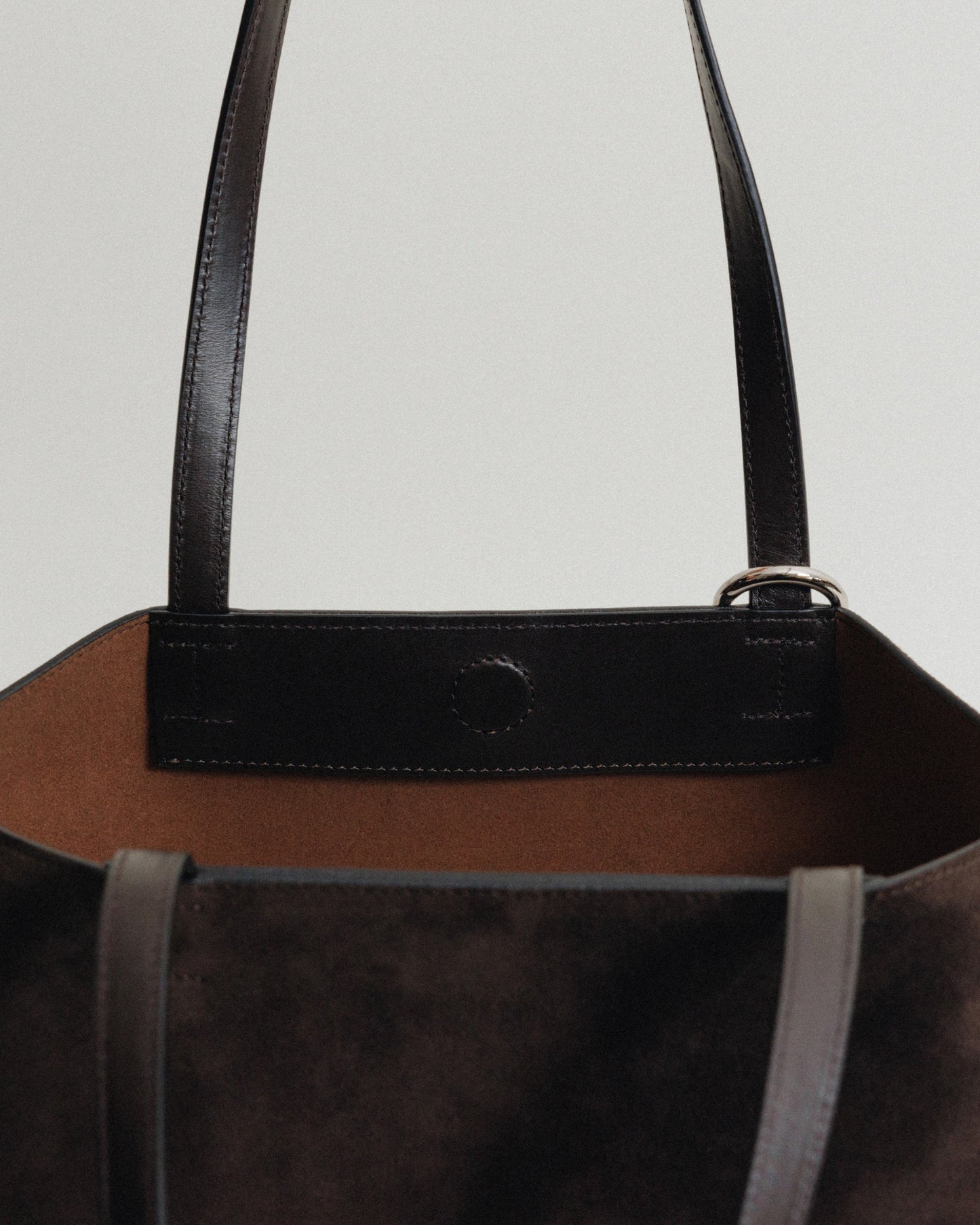 SAC TRESSÉ SMALL SUEDE BROWN